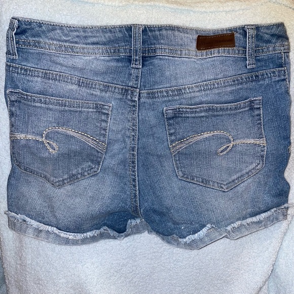 Justice blue denim shorts - Picture 2 of 2